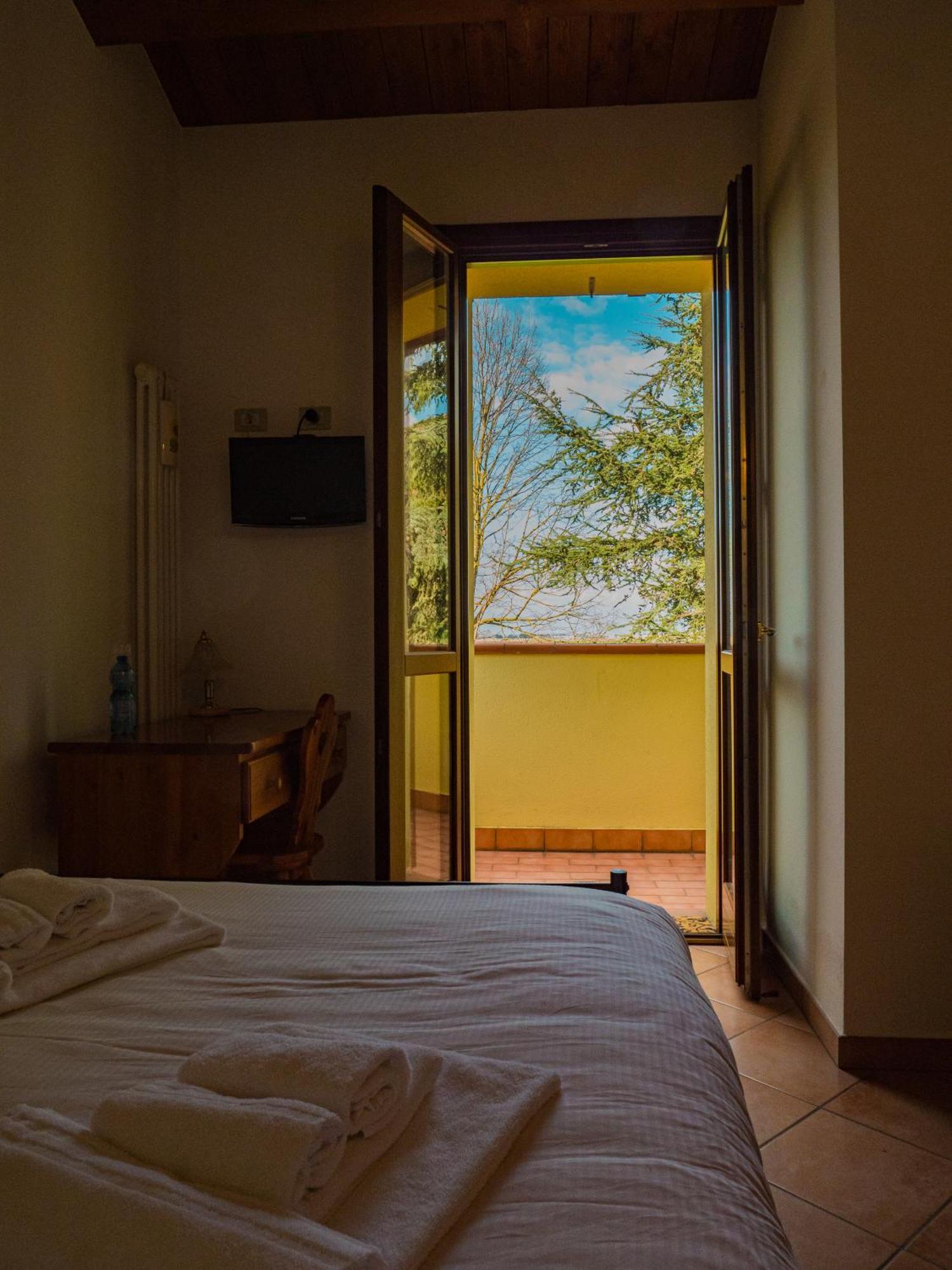 لوغو B&B Villa Erika المظهر الخارجي الصورة